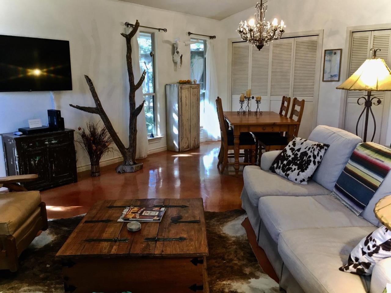 Casa Del Sol Bed And Breakfast Lakeway Exterior foto